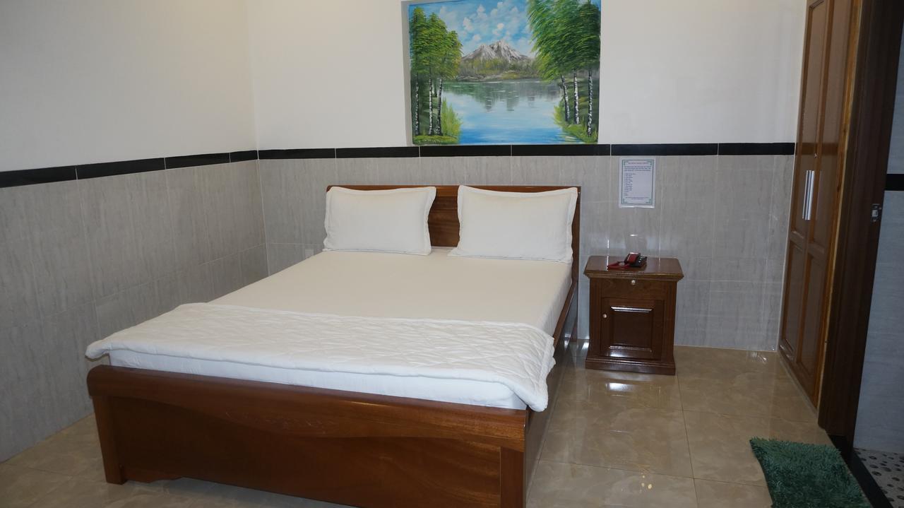 Motel Hoang Gia Long Khanh Dış mekan fotoğraf